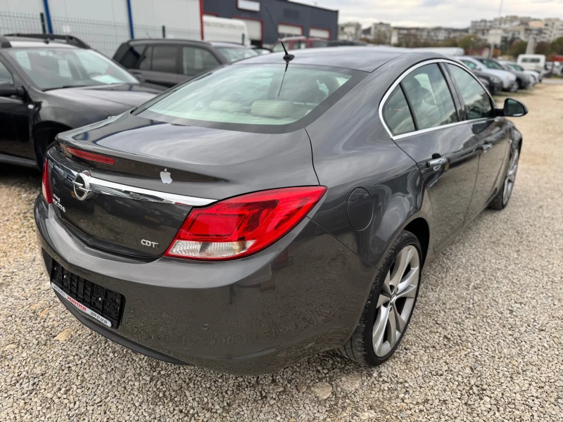 Opel Insignia 2.0CDTI, снимка 4 - Автомобили и джипове - 52308953
