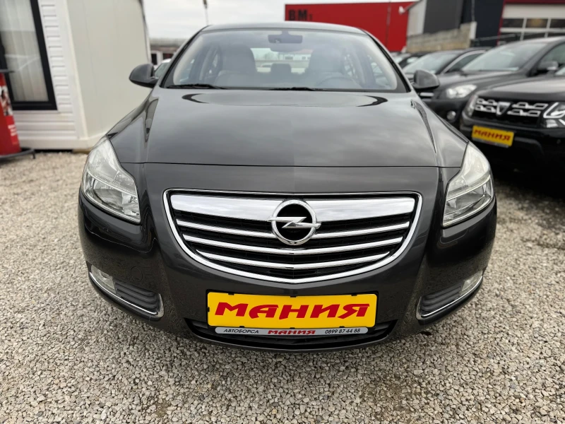 Opel Insignia 2.0CDTI, снимка 2 - Автомобили и джипове - 52308953