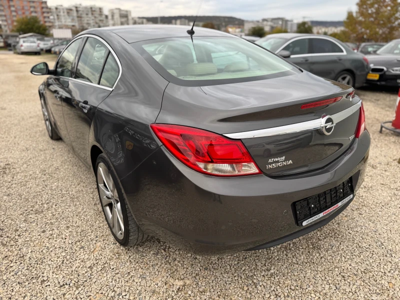 Opel Insignia 2.0CDTI, снимка 5 - Автомобили и джипове - 52308953