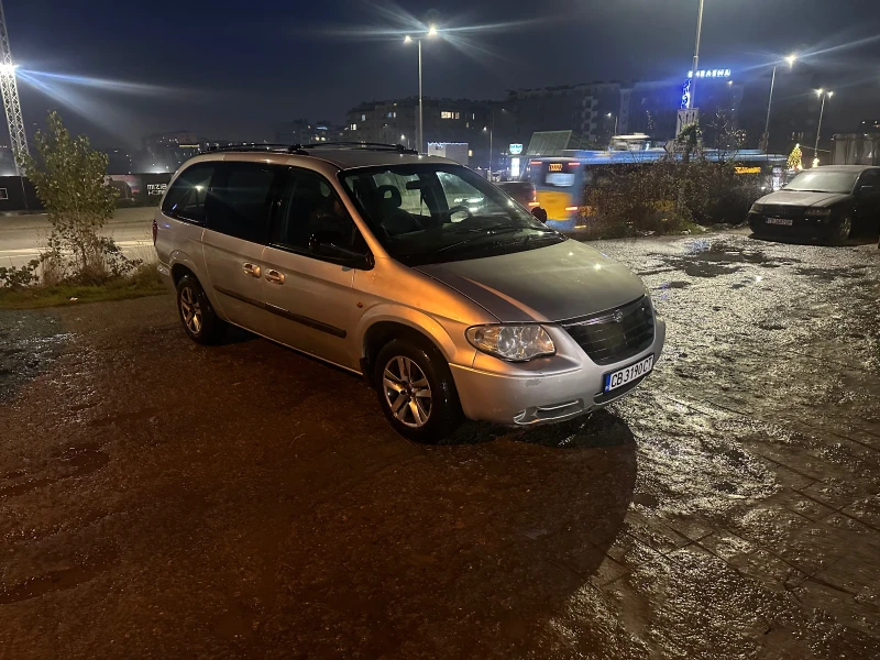 Chrysler Gr.voyager 2.8crd обслужен, снимка 2 - Автомобили и джипове - 52830638