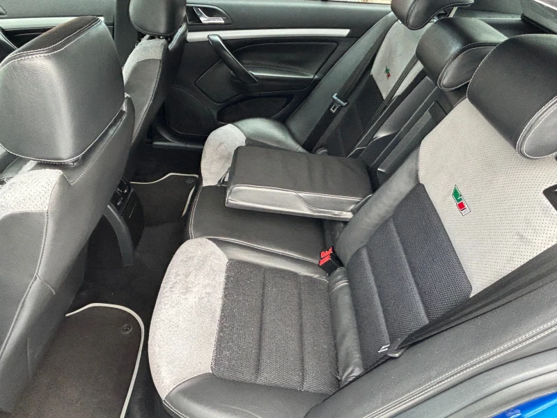 Skoda Octavia 2.0 TFSI VRS, снимка 8 - Автомобили и джипове - 52923601