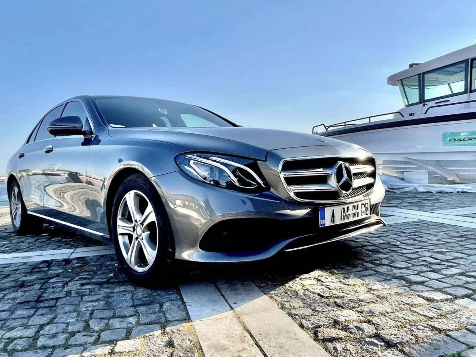 Mercedes-Benz E 220  - изображение 5