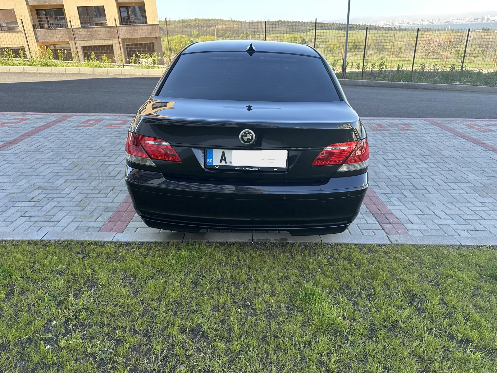 BMW 750 LI  Бензин/Газ - изображение 3
