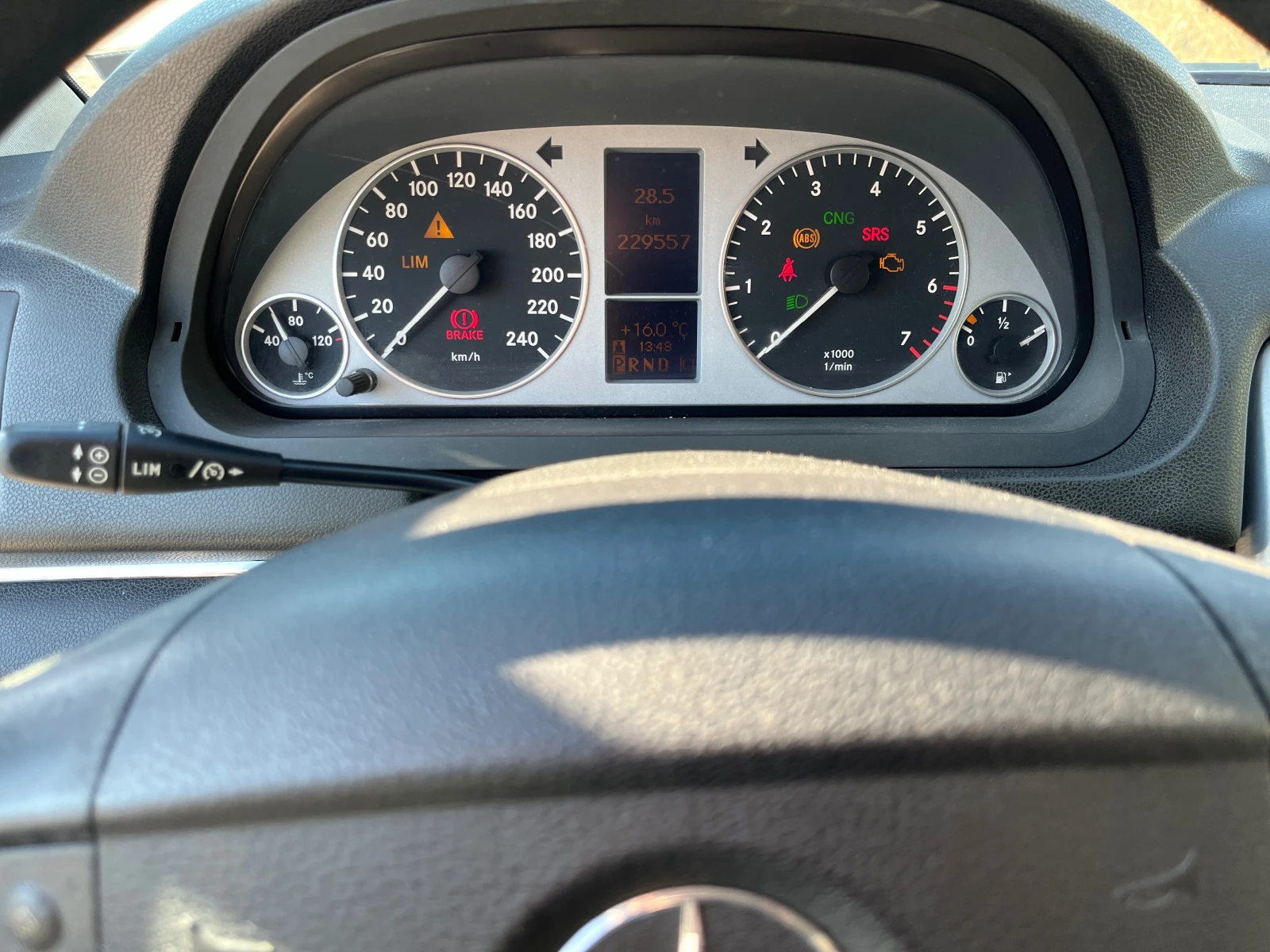 Mercedes-Benz B 180 Фабричен метан - изображение 7