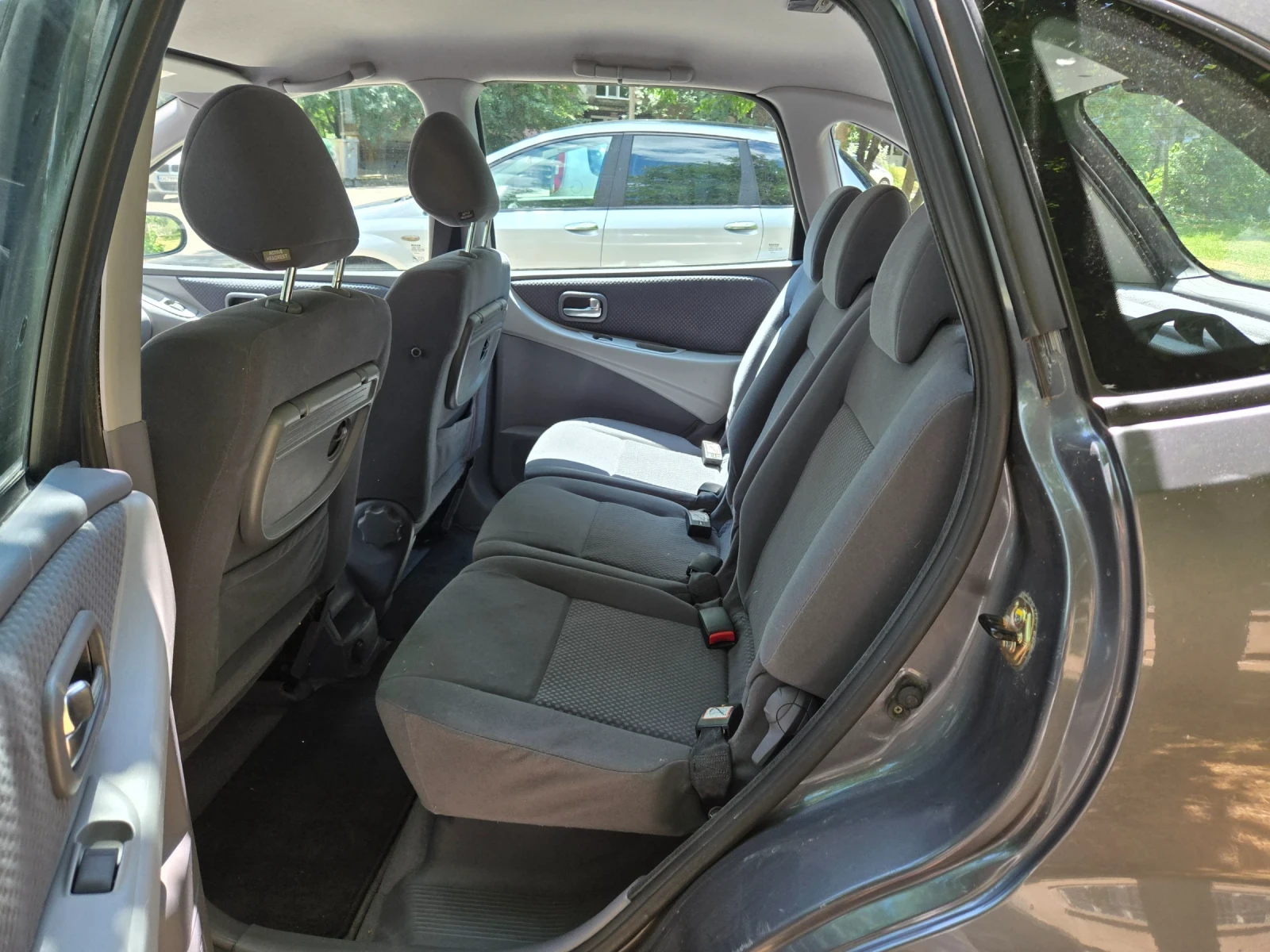 Nissan Almera tino  - изображение 6