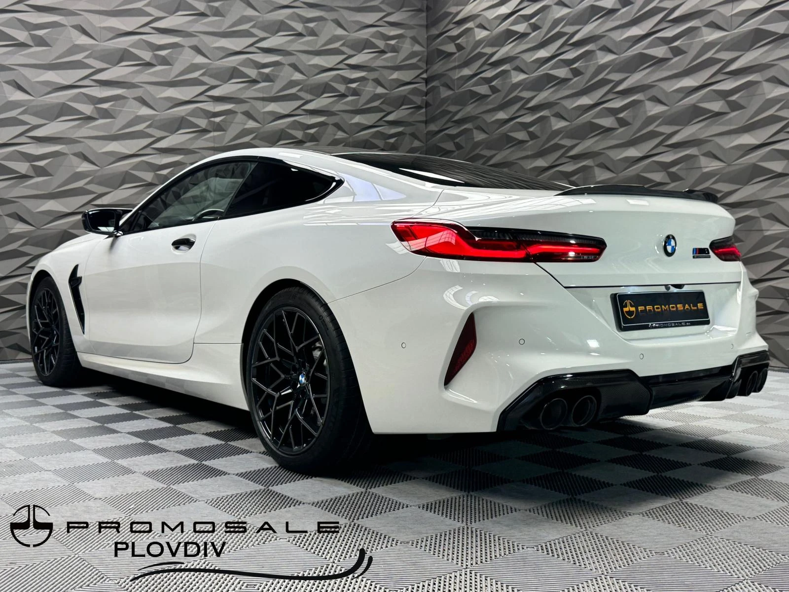 BMW M8 Competition Coupe* H&K* 360* Carbon* HuD* Ambient - изображение 3