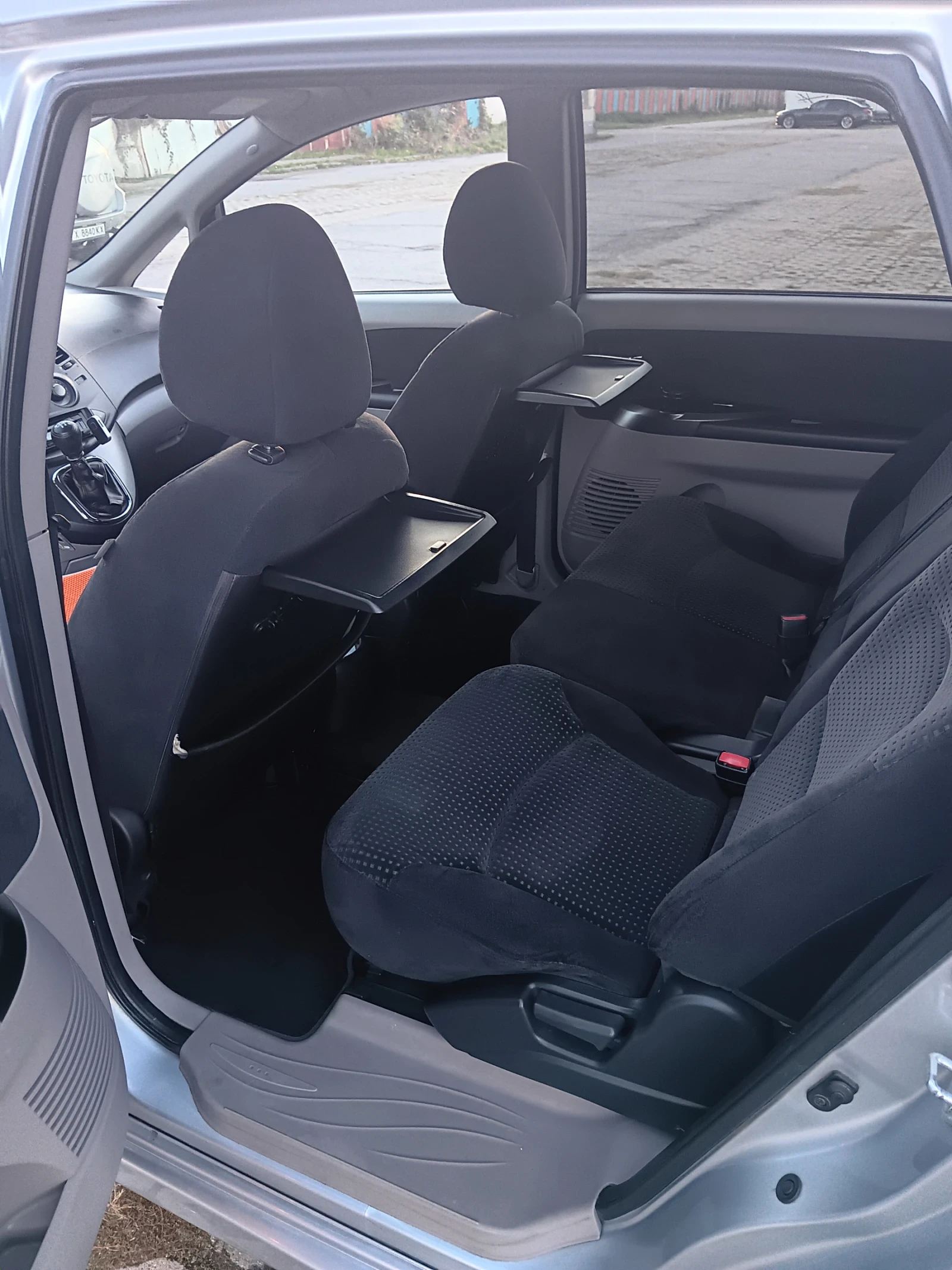 Mitsubishi Grandis | Mobile.bg — изображение 7