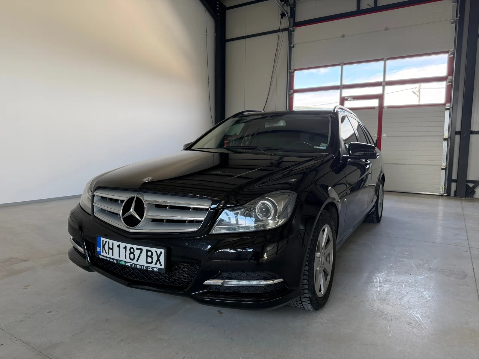 Mercedes-Benz C 200, снимка 3 - Автомобили и джипове - 53567485