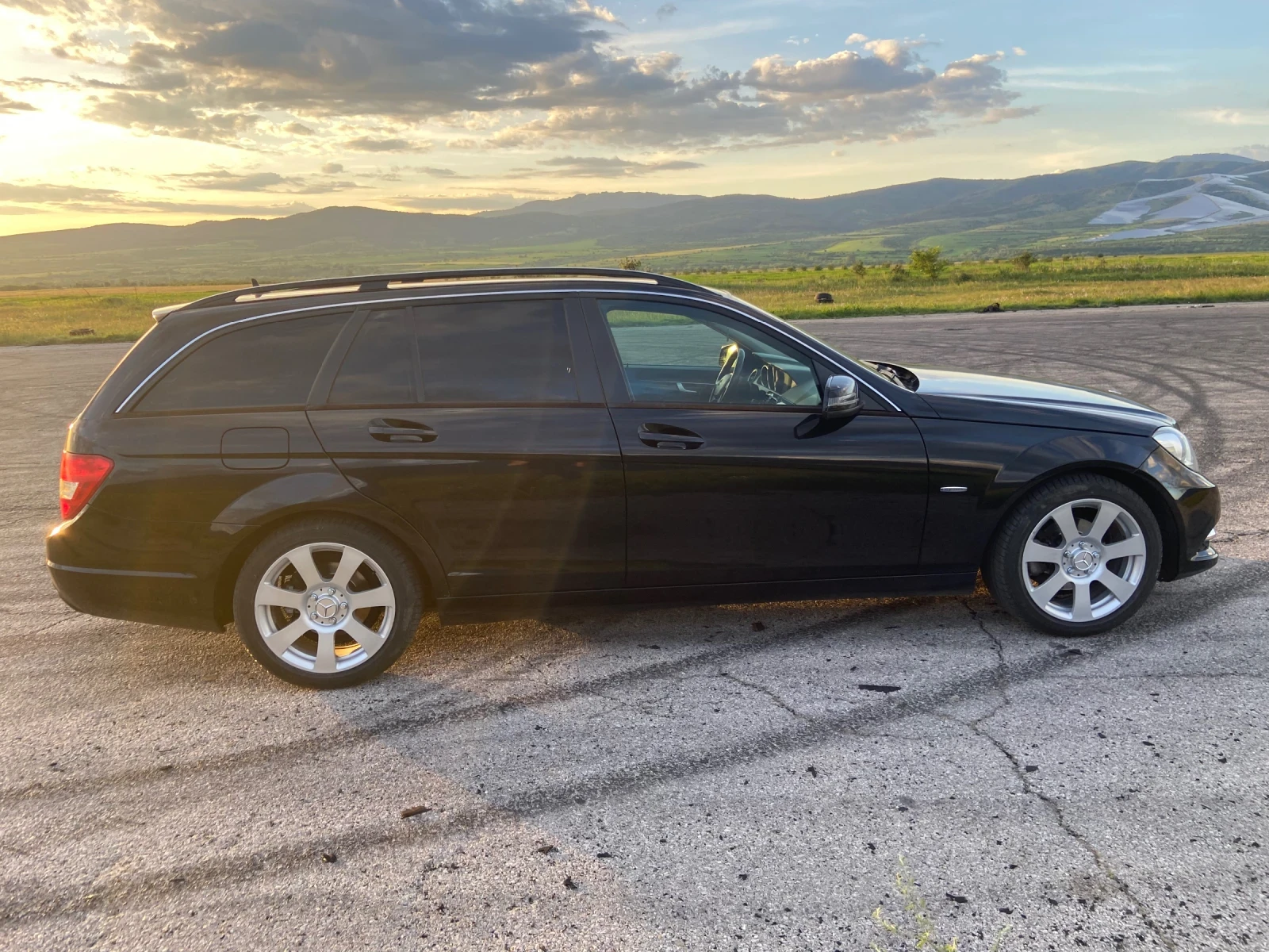 Mercedes-Benz C 200  - изображение 7