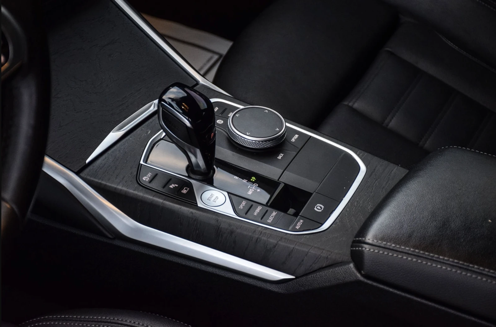 BMW 330 2022 BMW 3 Series 330e xDrive M Sport - изображение 9