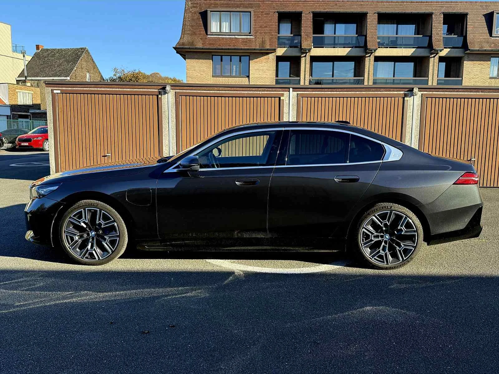 BMW 550 ������� ����* �����������* �-SPORT* xDrive* FULL | Mobile.bg � ����������� 2