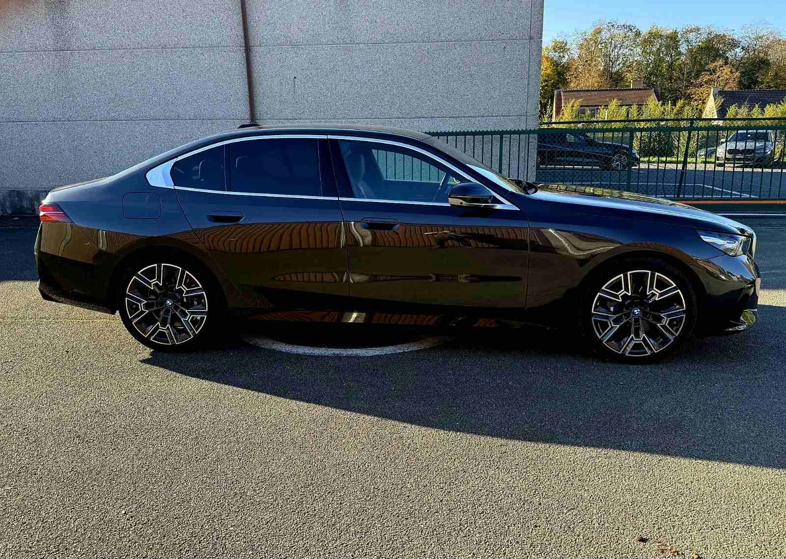 BMW 550 ������� ����* �����������* �-SPORT* xDrive* FULL | Mobile.bg � ����������� 5