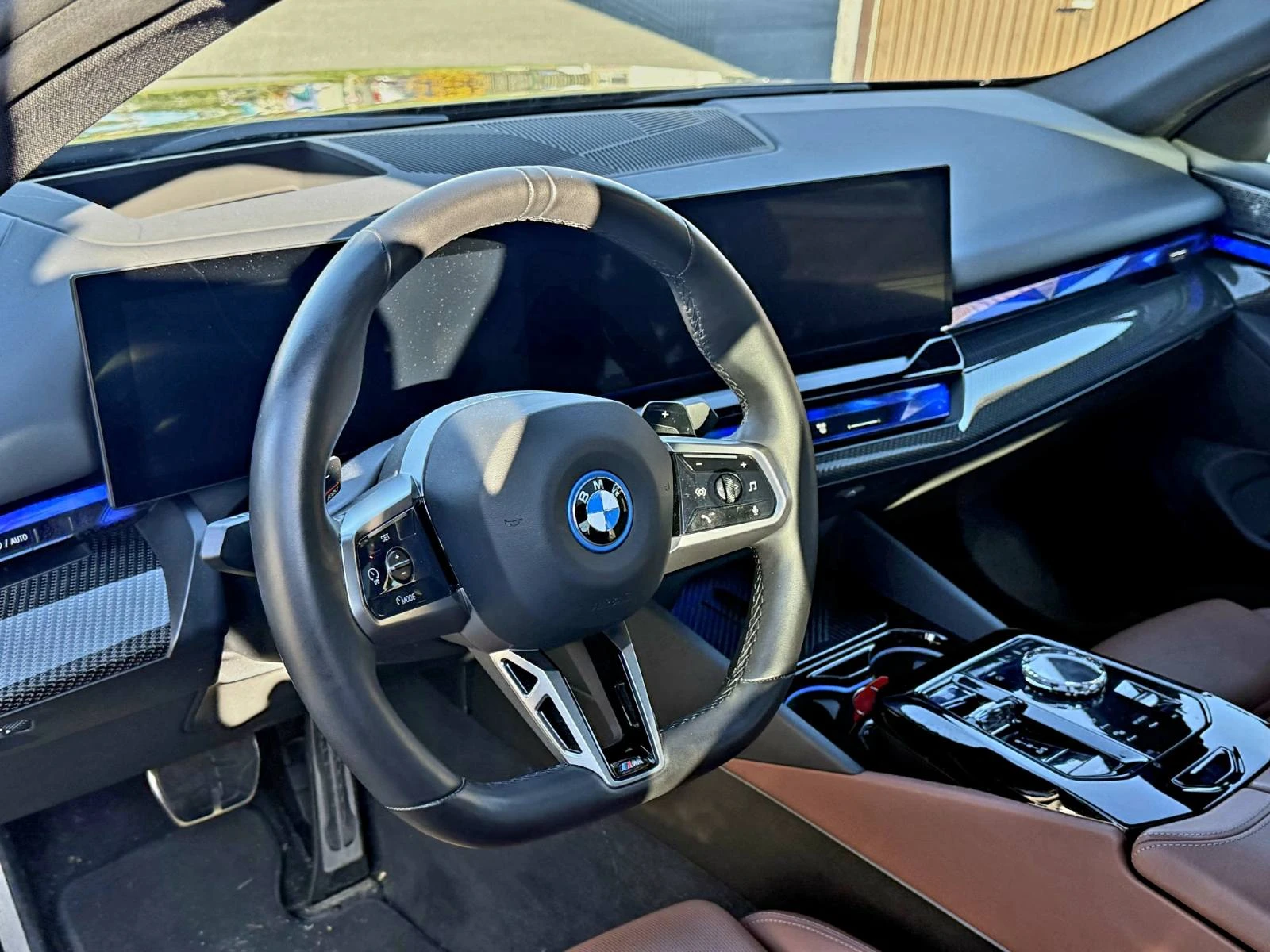 BMW 550 ������� ����* �����������* �-SPORT* xDrive* FULL | Mobile.bg � ����������� 10