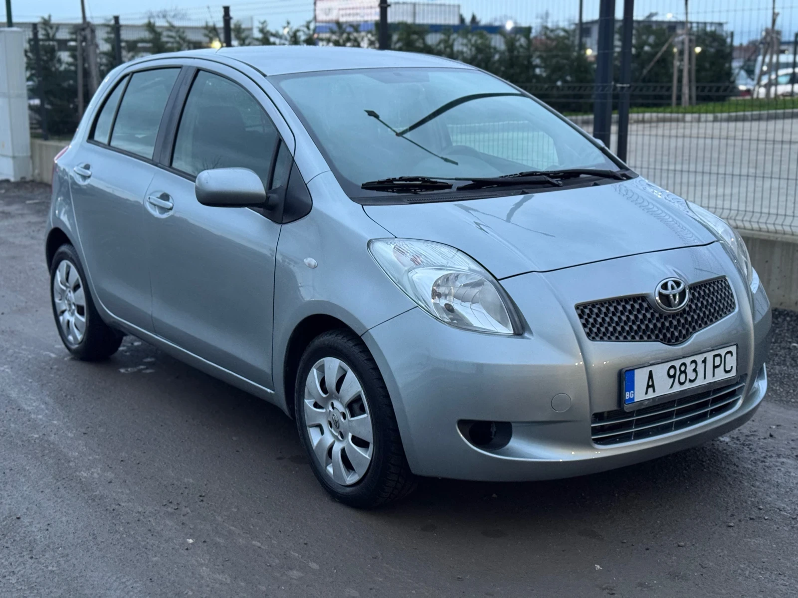 Toyota Yaris | Mobile.bg � ����������� 1