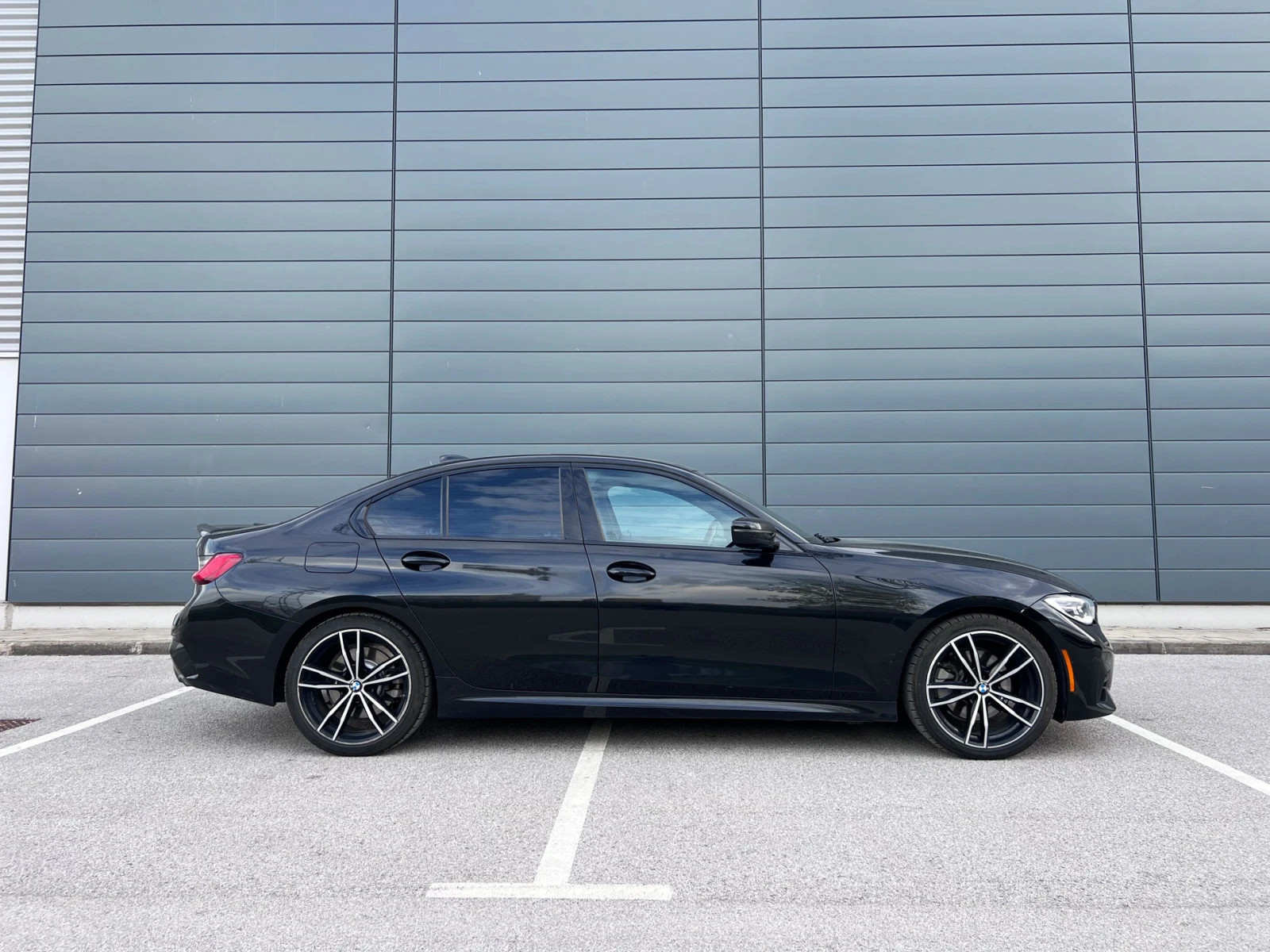 BMW 330 M-Sport, снимка 4 - Автомобили и джипове - 53699659