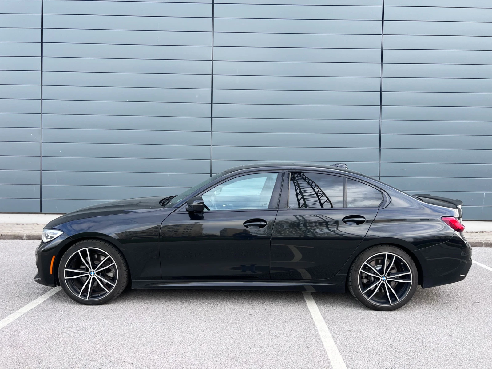 BMW 330 M-Sport, снимка 5 - Автомобили и джипове - 53699659