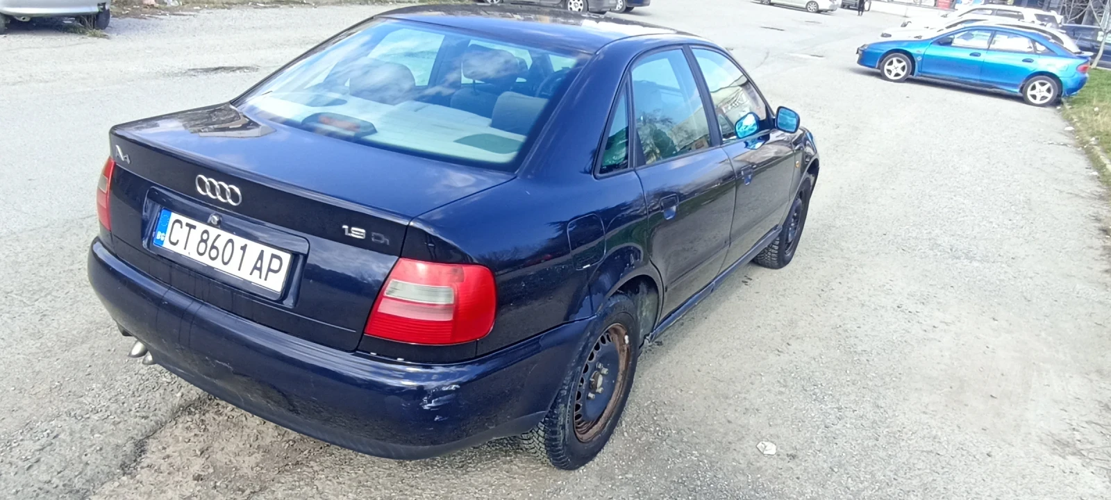 Audi A4 1.9 TDI, снимка 13 - Автомобили и джипове - 53878215