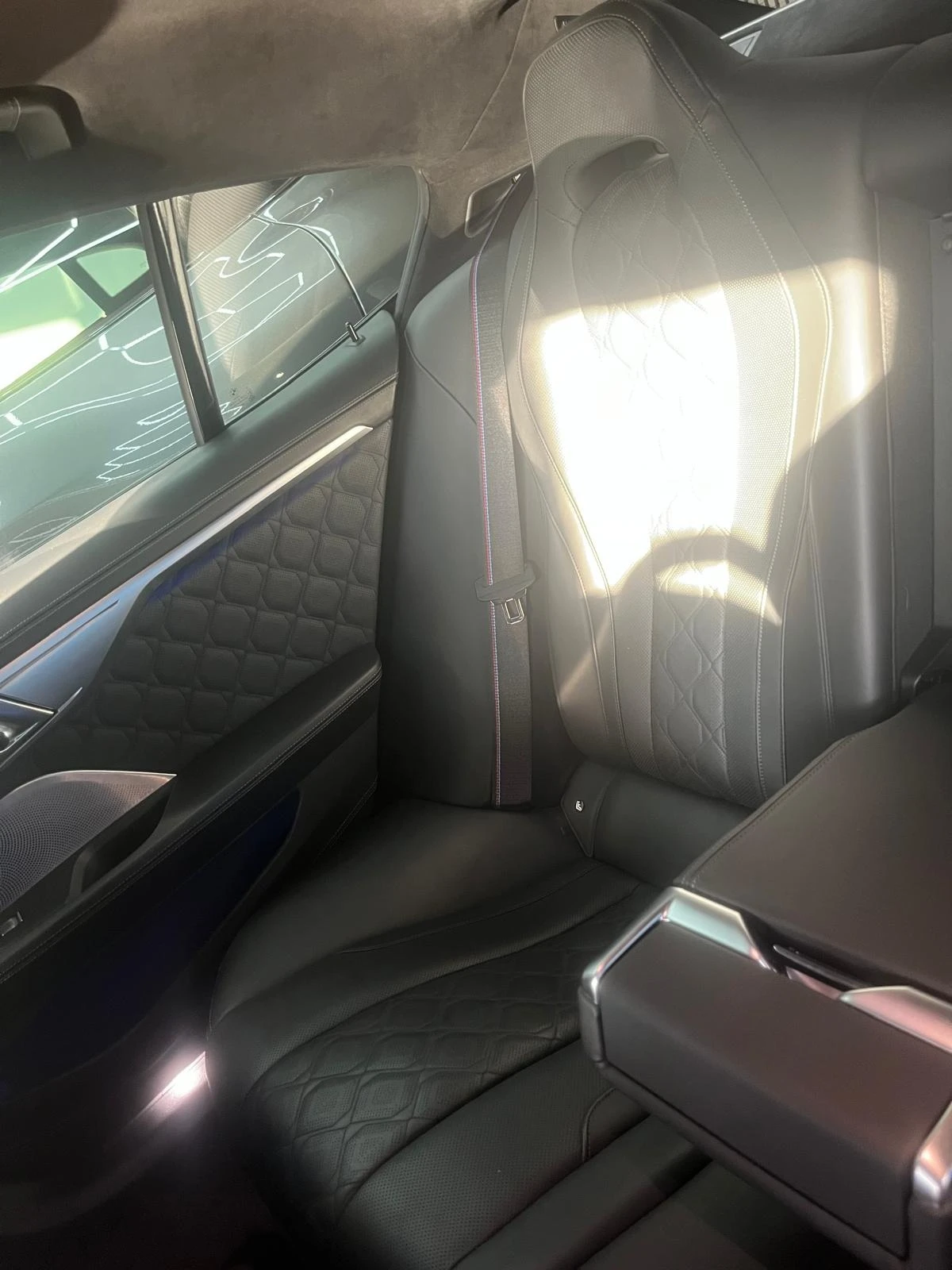 BMW M8 Competition xDrive Gran Coupe Carbon Package, снимка 6 - Автомобили и джипове - 53952972