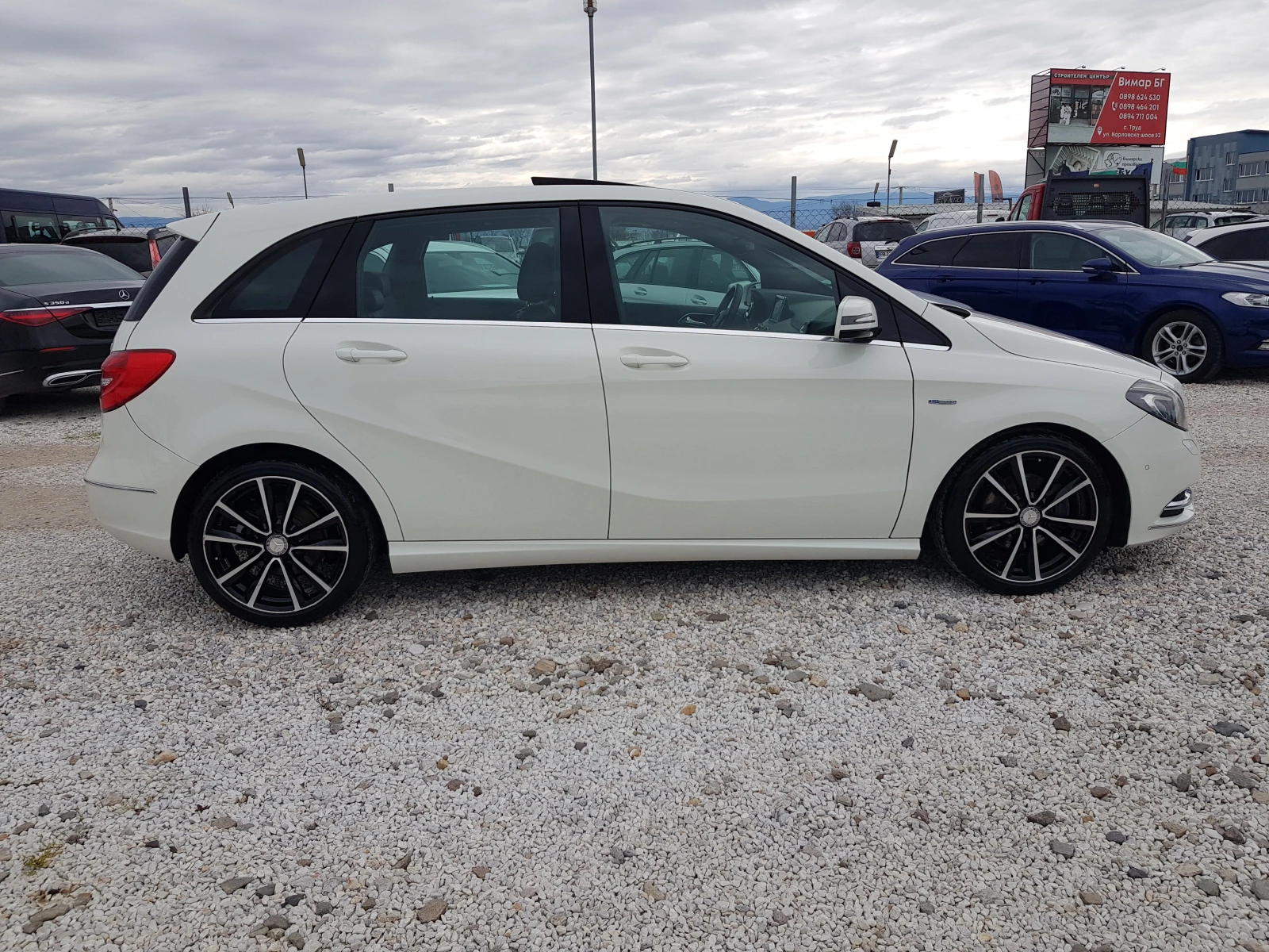 Mercedes-Benz B 200 CDI EURO 5B PREMIUM ПАНОРАМА ЛИЗИНГ, снимка 4 - Автомобили и джипове - 54043114