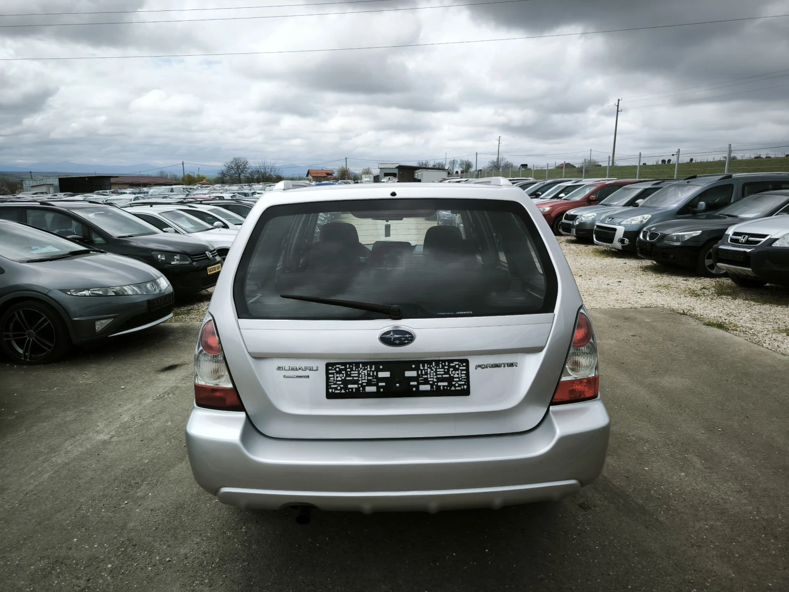 Subaru Forester 2.0i, снимка 5 - Автомобили и джипове - 54083080