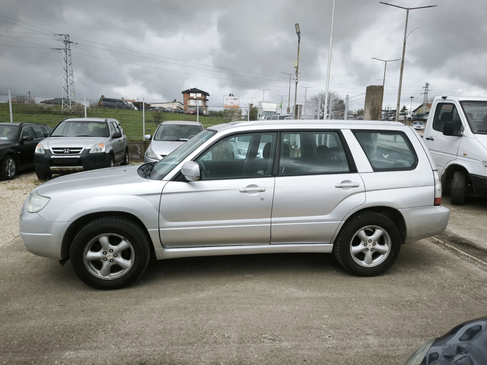 Subaru Forester 2.0i, снимка 6 - Автомобили и джипове - 54083080