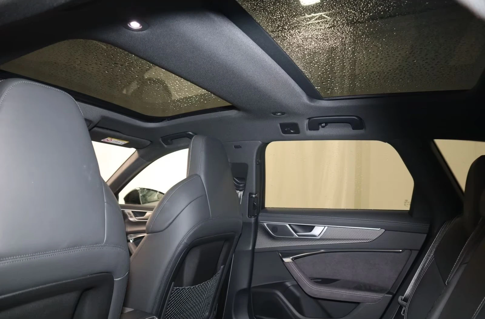 Audi Rs6 PERFORMANCE KERAMIK B&O PANORAMA 360-CAM, снимка 12 - Автомобили и джипове - 54194685