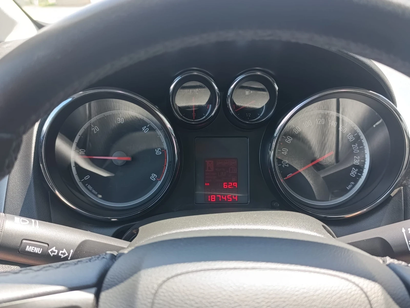 Opel Astra 1.7CDTI, снимка 8 - Автомобили и джипове - 54244227