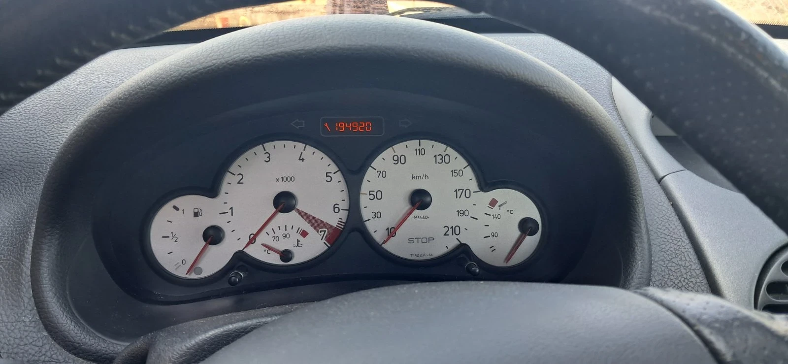 Peugeot 206, снимка 2 - Автомобили и джипове - 54496379