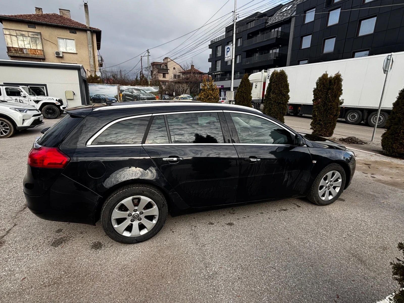 Opel Insignia, снимка 4 - Автомобили и джипове - 54621758