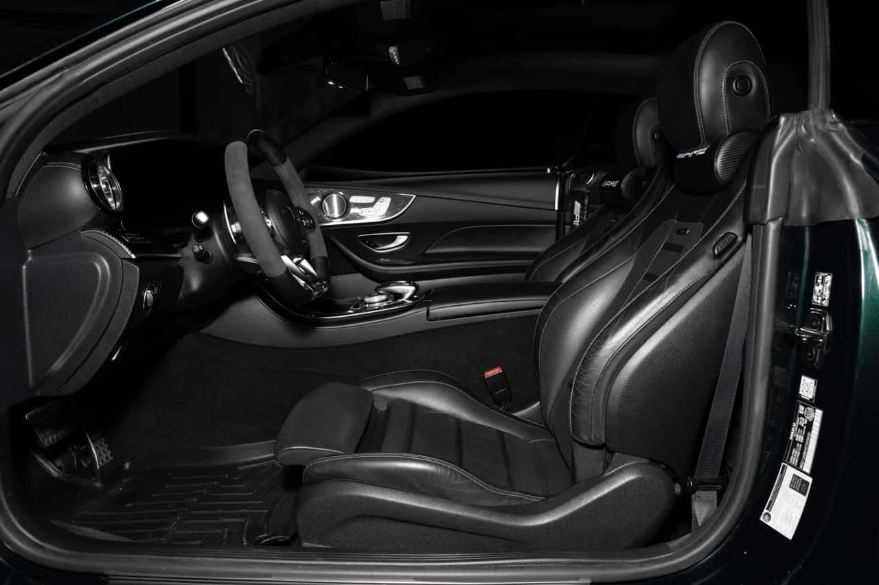 Mercedes-Benz E 53 AMG 4MATIC+ Coupe  CARFAX, снимка 13 - Автомобили и джипове - 55172696