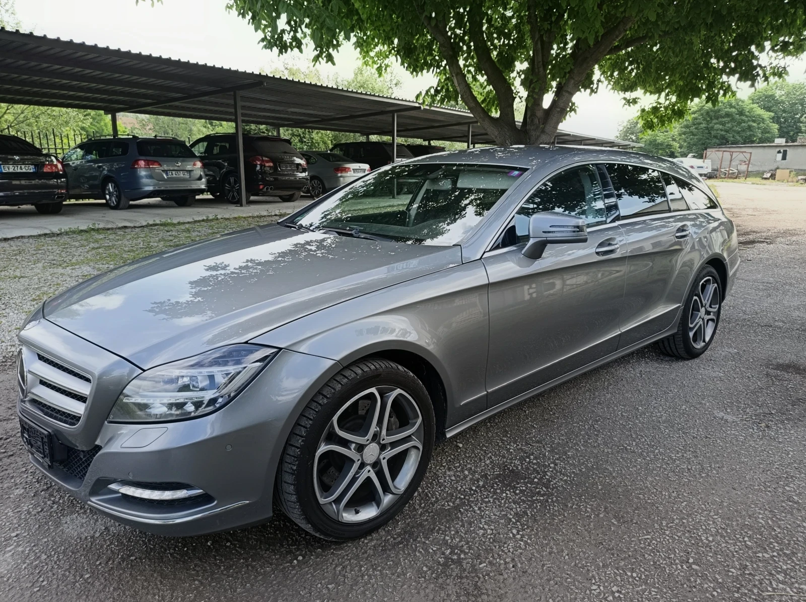 Mercedes-Benz CLS 350 V6 FULL INDIVIDUAL, снимка 3 - Автомобили и джипове - 55299847