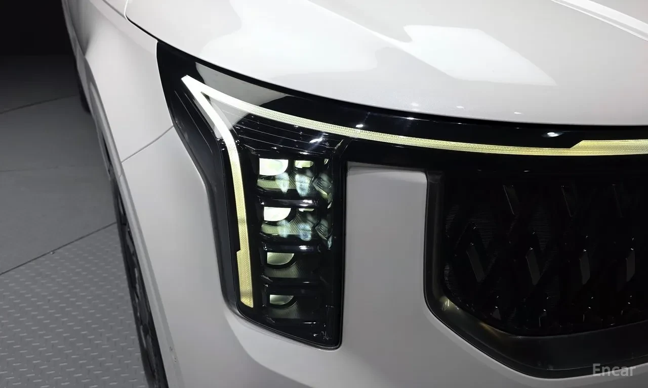 Kia Carnival SIGNATURE| 9 ����� | VIP SEATS| 360| VENT SEATS | Mobile.bg � ����������� 9