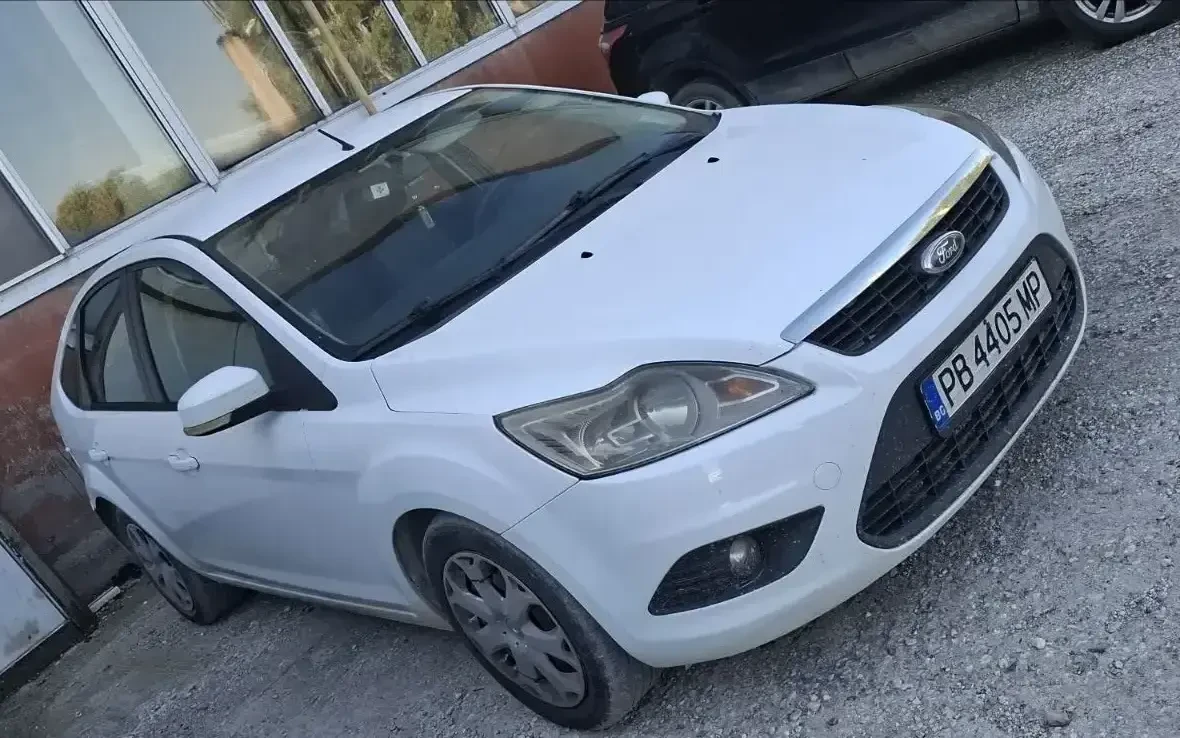 Ford Focus 1.6 TDCi, снимка 2 - Автомобили и джипове - 56169617