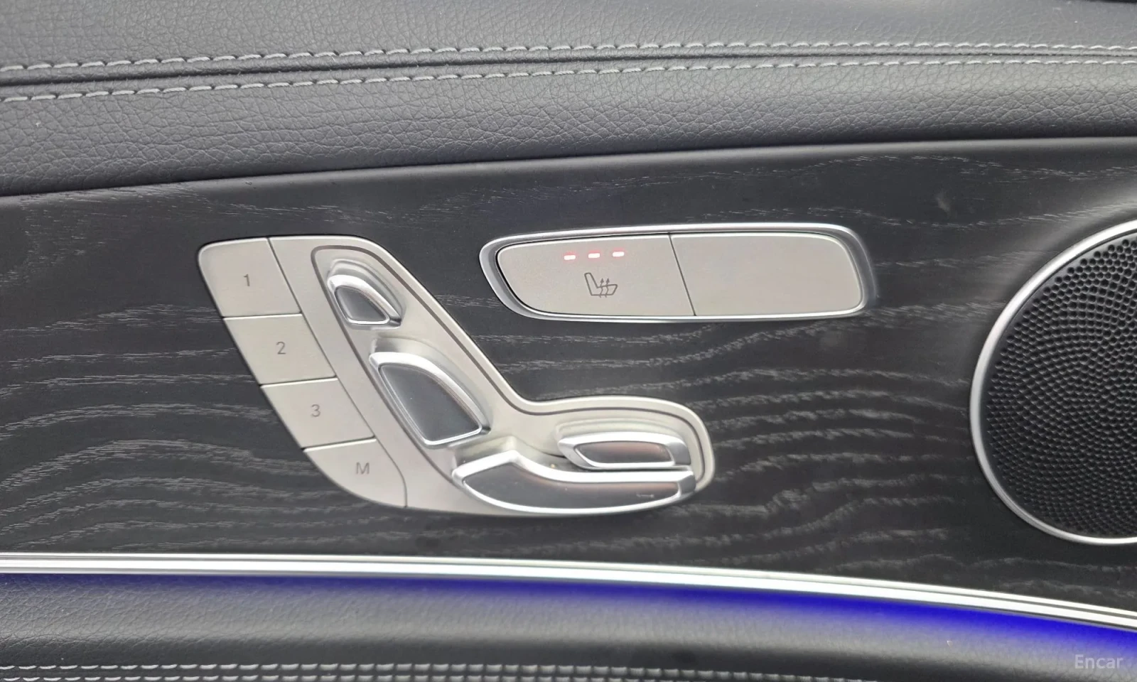 Mercedes-Benz E 220 E220d 4MATIC AMG Line\Head up\Digitalno tablo, снимка 14 - Автомобили и джипове - 56185298