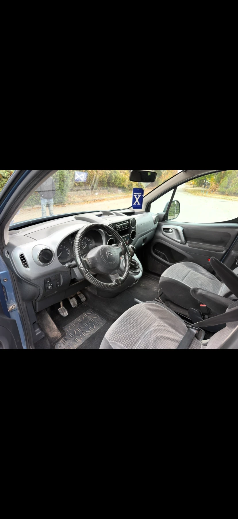Citroen Berlingo 1.6hdi, снимка 7 - Автомобили и джипове - 56551497