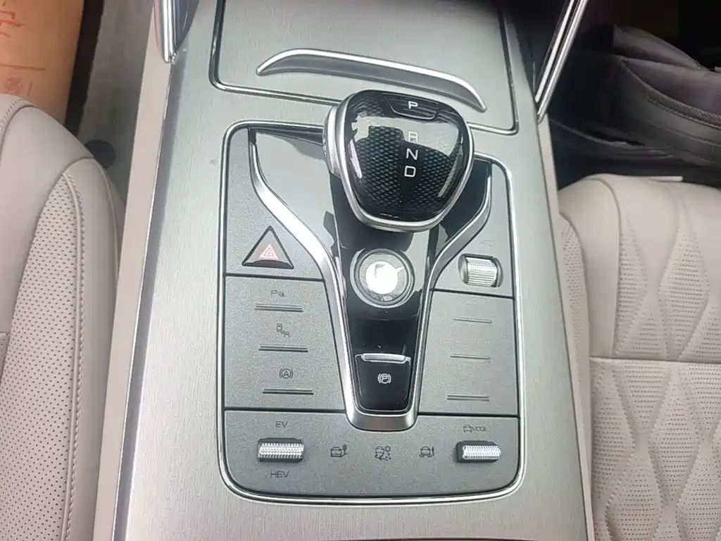 BYD Tang New Energy 2024 DM-p Glory Edition 215KM AWD Premi | Mobile.bg � ����������� 12