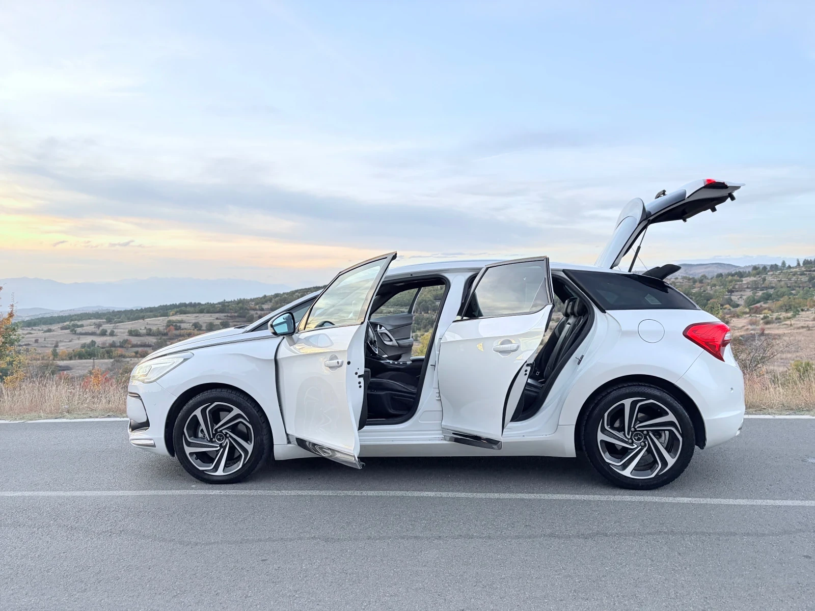 Citroen DS5 2.0 BlueHDi (181 k.c.) ���������, �������� | Mobile.bg � ����������� 9