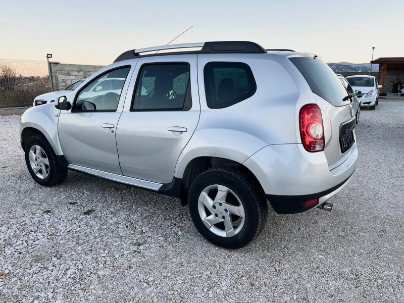 Dacia Duster, снимка 3 - Автомобили и джипове - 43483018