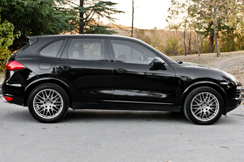 Porsche Cayenne 3.0D 245кс 8скорости, снимка 4 - Автомобили и джипове - 47877189