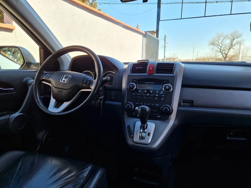 Honda Cr-v 2.0 4X4 ГАЗ EXECUTIVE УНИКАЛНА, снимка 8 - Автомобили и джипове - 49388808