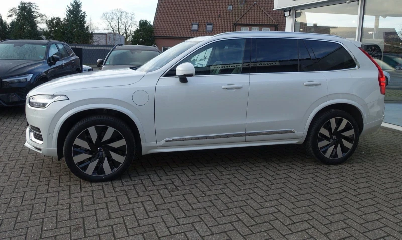 Volvo Xc90 T8* AWD* PANO* B&W* 360CAM* , снимка 3 - Автомобили и джипове - 50189311