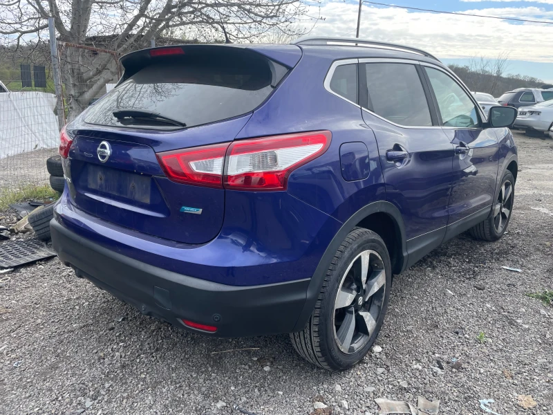 Nissan Qashqai 1.5, снимка 3 - Автомобили и джипове - 49914773