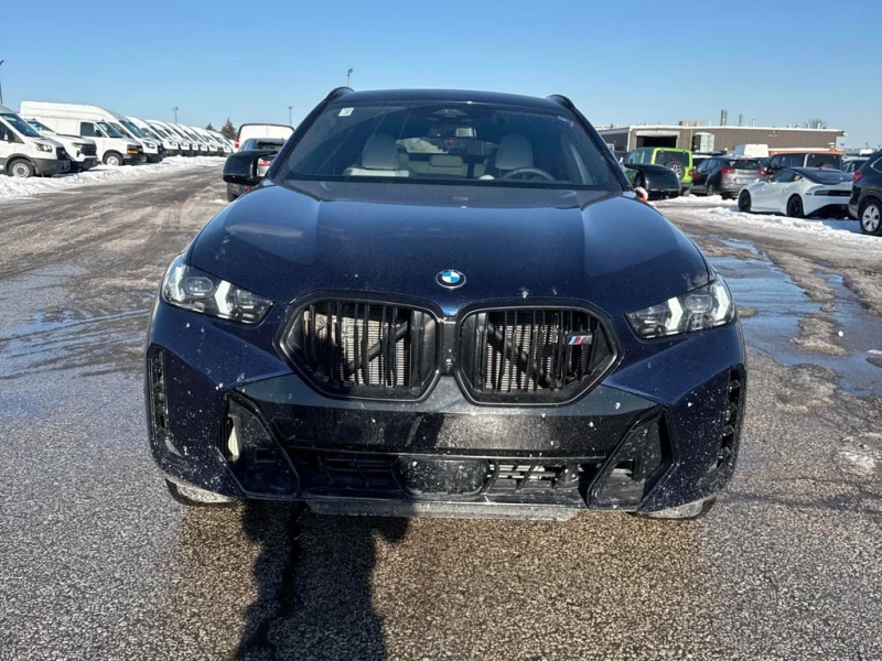 BMW X6 * M60i xDrive * CARFAX * ДИСТРОНИК * 360 * PANO, снимка 5 - Автомобили и джипове - 53387653