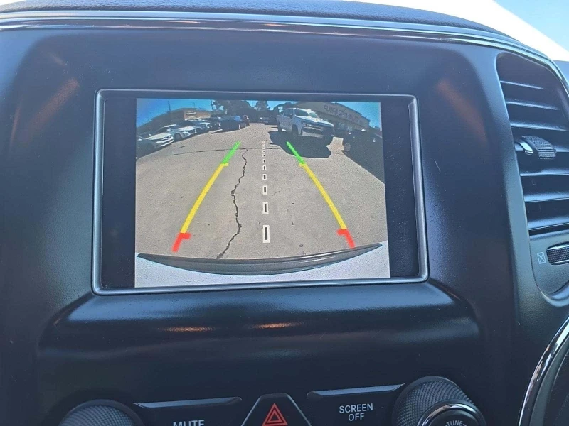 Jeep Grand cherokee Laredo, снимка 8 - Автомобили и джипове - 53457882