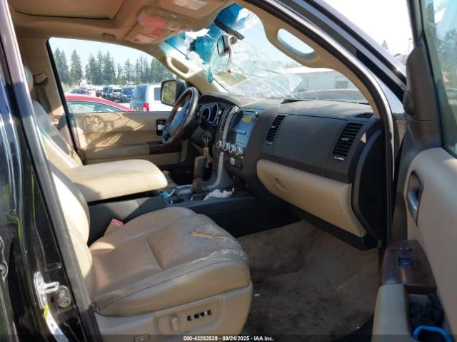 Toyota Sequoia PLATINUM* 5.7* V8* ПОДГРЕВ* КАМЕРА* КЕЙЛЕС - изображение 9