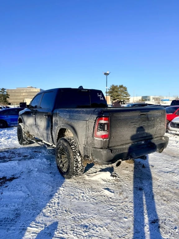 Dodge RAM 1500 Rebel * CARFAX * ПАНОРАМА* ПОДГРЕВИ, снимка 6 - Автомобили и джипове - 53361599