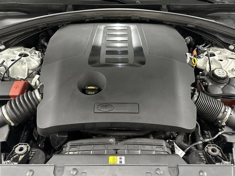 Land Rover Range Rover Velar * АвтоКредит * (ЦЕНА ДО БГ), снимка 6 - Автомобили и джипове - 54146878