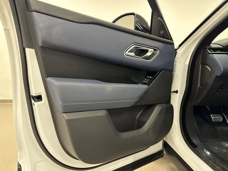 Land Rover Range Rover Velar * АвтоКредит * (ЦЕНА ДО БГ), снимка 7 - Автомобили и джипове - 54146878