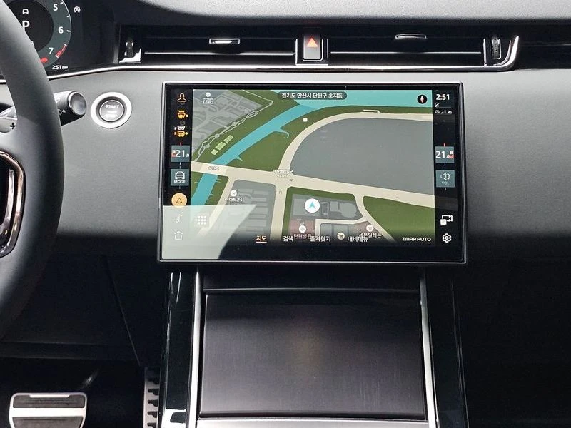 Land Rover Range Rover Evoque 2.0 Automatic, снимка 14 - Автомобили и джипове - 55931100