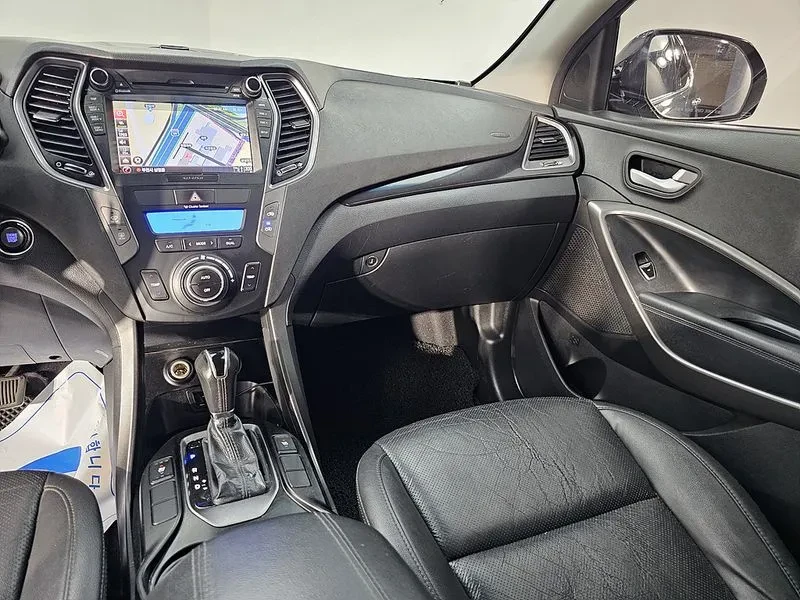 Hyundai Santa fe, снимка 9 - Автомобили и джипове - 56162709